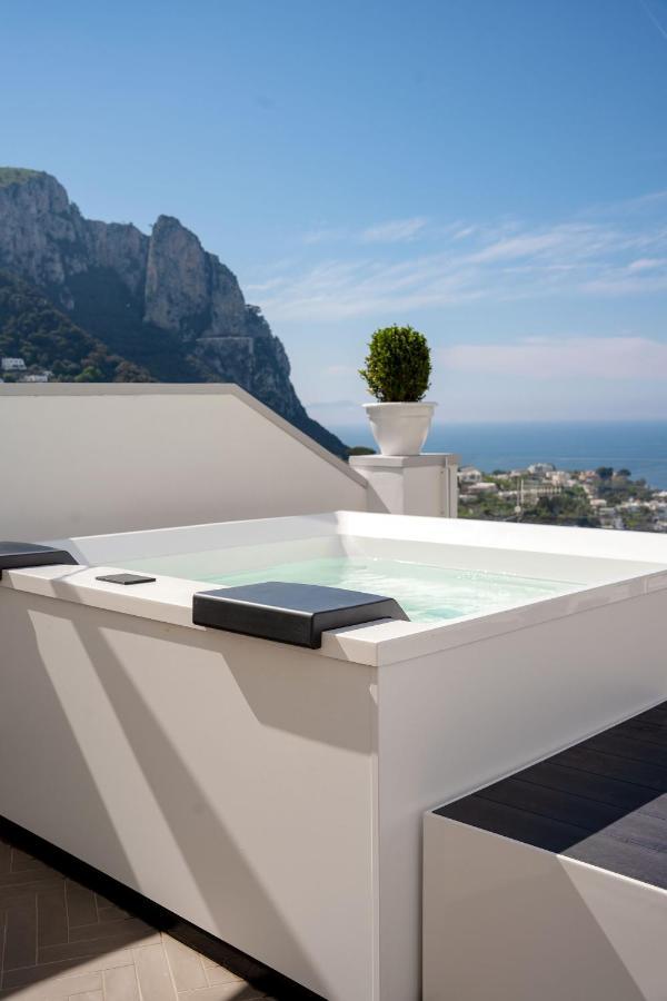 Palazzo M Capri Hotel Exterior photo
